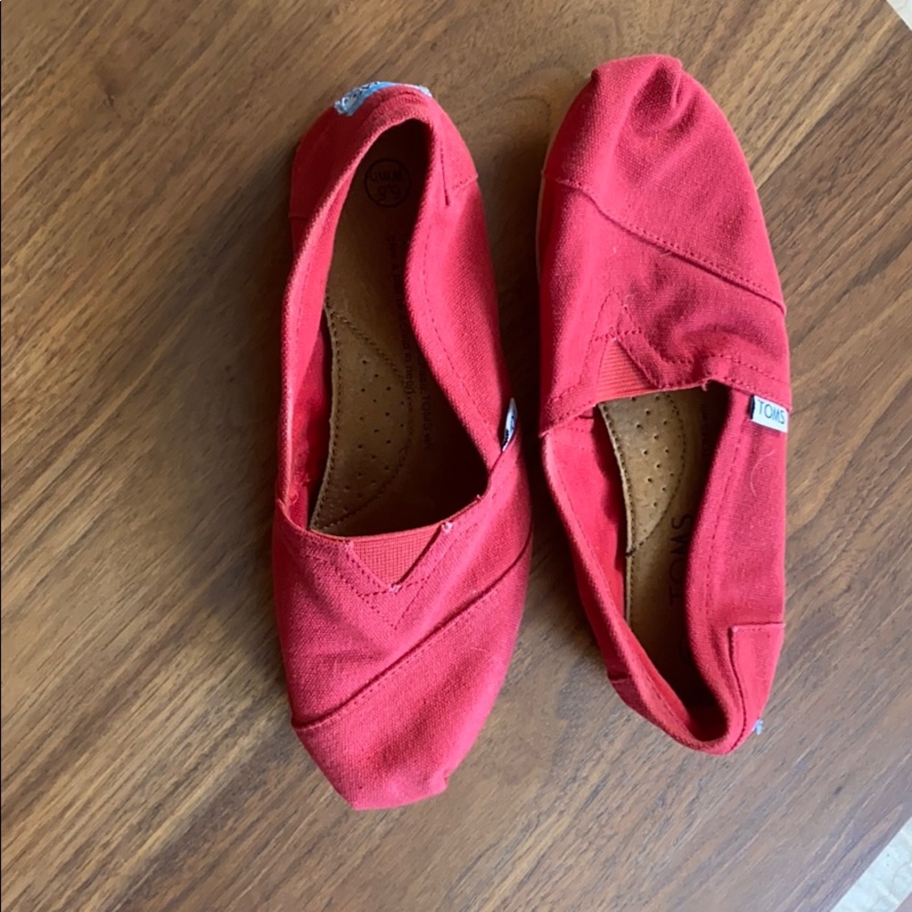 Toms!!!!
